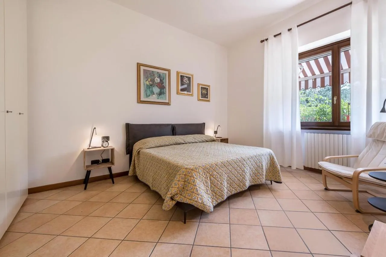 Casa Gemma - Apartment With Garden Torri Del Benaco 0*,  Italy